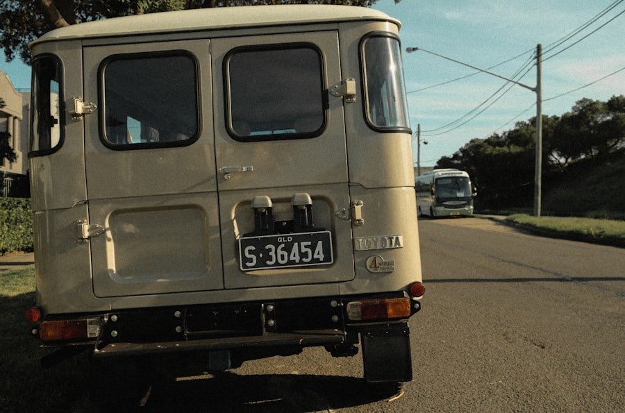 Photo sedan, trailer