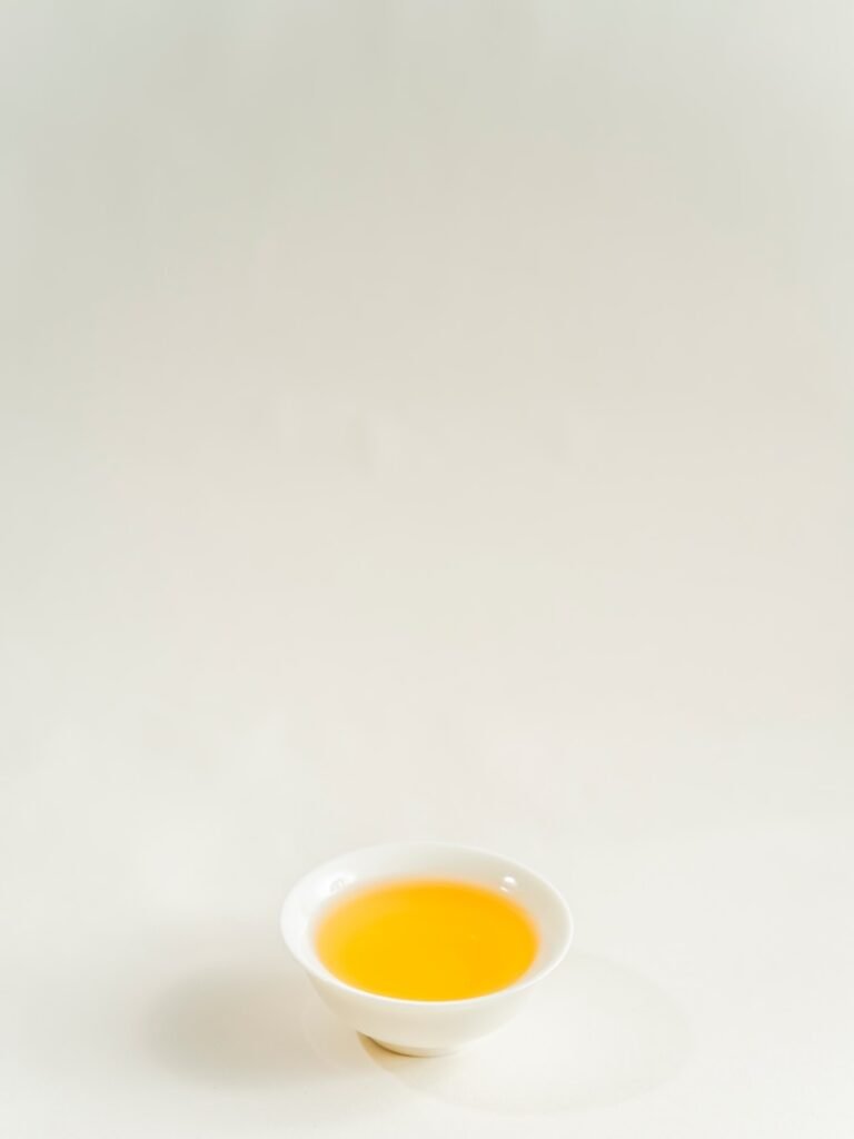 Photo How to poach an egg without vinegar?