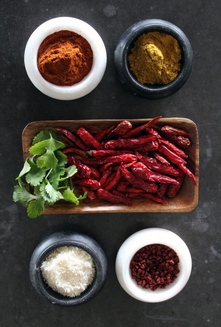 Photo How to temper spices for Indian cooking?