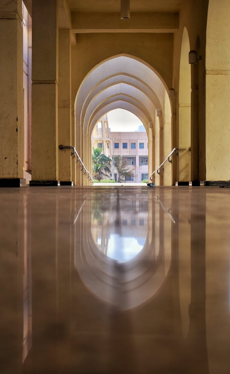 Photo "How do I choose a floor epoxy for my home?"