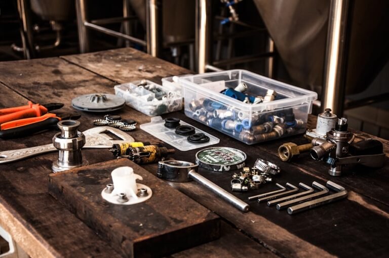 Photo "What is the best workbench in 2025?"
