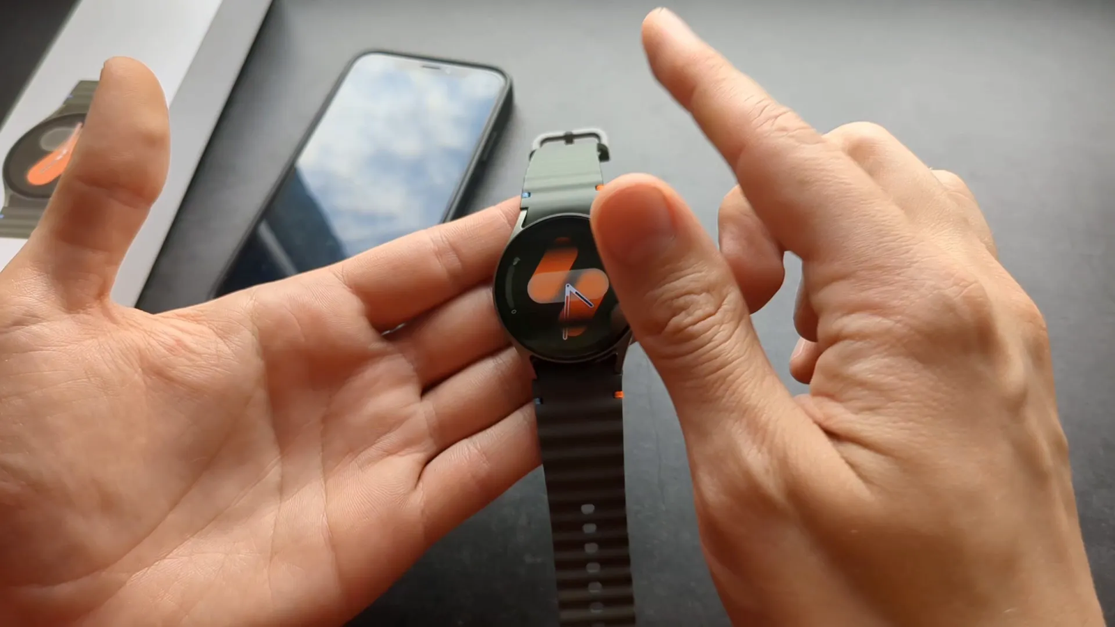 Galaxy Watch 7 wear icon and reset sequence