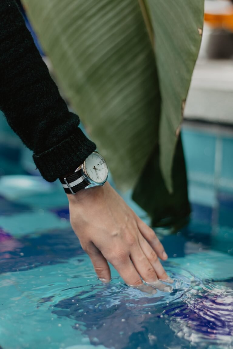 Photo "is samsung galaxy watch 7 waterproof"