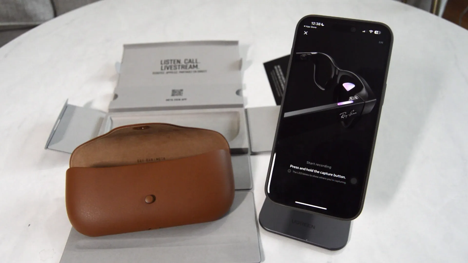 Tutorial on capturing photos and recording video with smart glasses