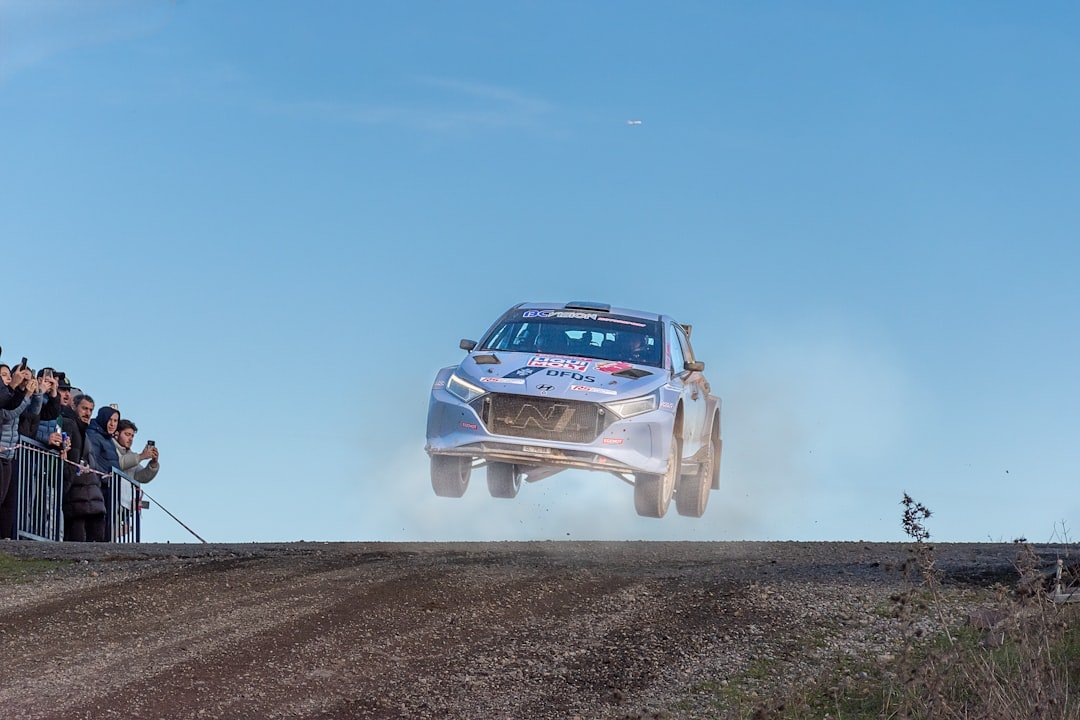 Photo jump-start car