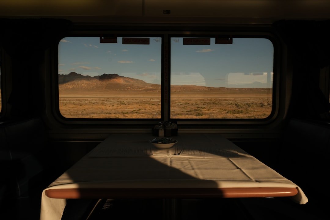 Photo sedan, trailer