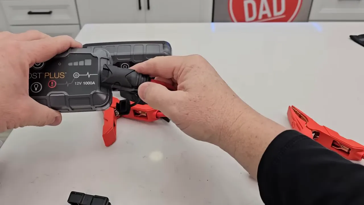 Jumper clamps and where they plug into the unit - same style clamps for both models
